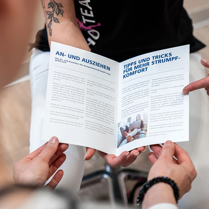 Bild_Loesungen_Kompressionstherapie_Broeschuere