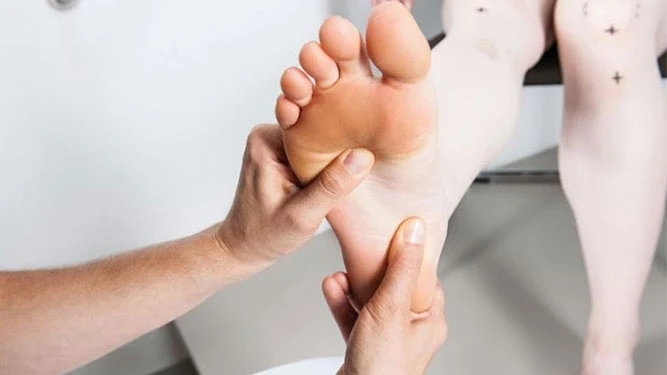 Kachel_Loesungen_Neuroorthopadie_Exoskelett
