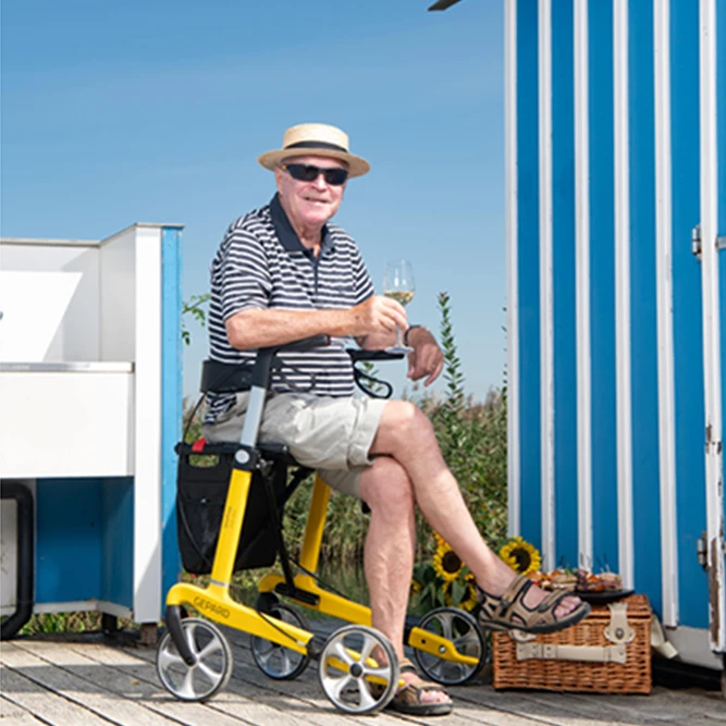 Bild_Rollator_gelb