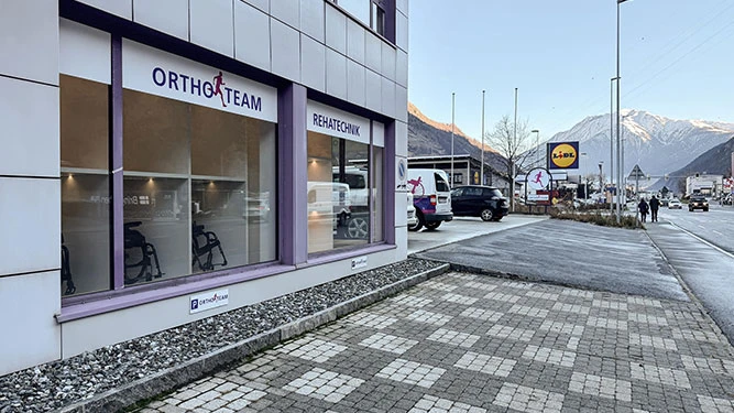 Kachel_Standort_Impressionen_VispK_Parkplatz