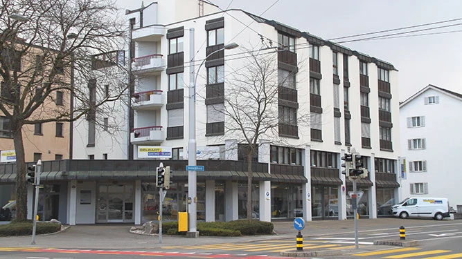 Kachel_Standort_Impressionen_Luezern_R_Aussen