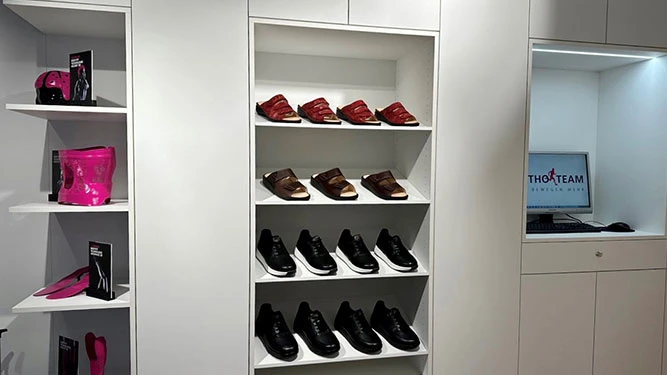 Kachel_Standorte_Impressionen_Interlaken_Schuhe