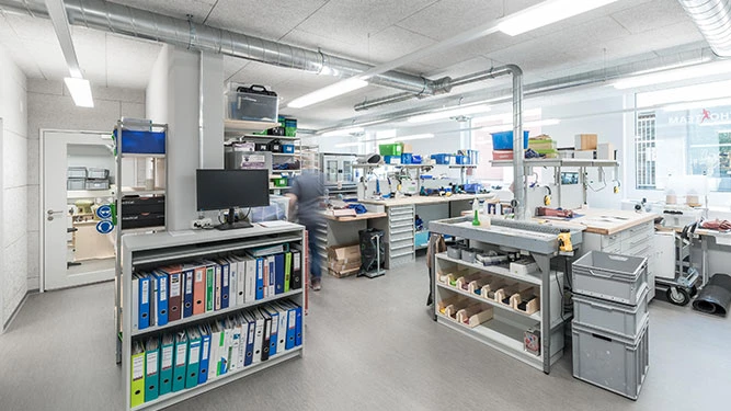 Kachel_Standorte_Schaffhausen_Werkstatt1