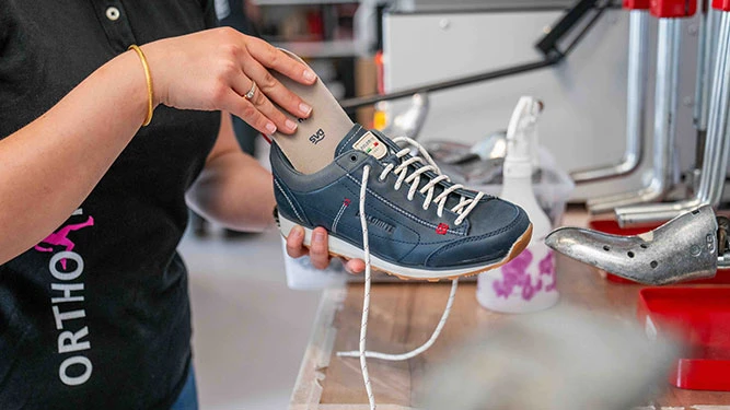 Kachel_Standorte_Zuerich_F_Schuhe