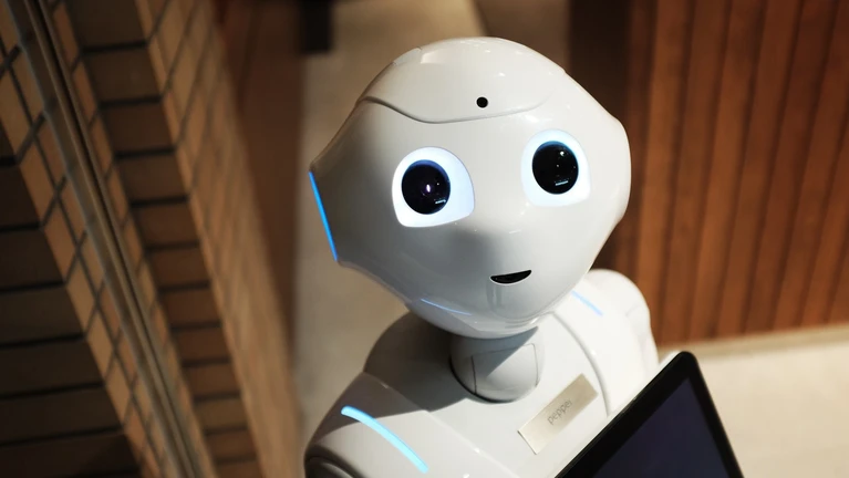 high-angle-photo-of-robot-2599244.jpg
