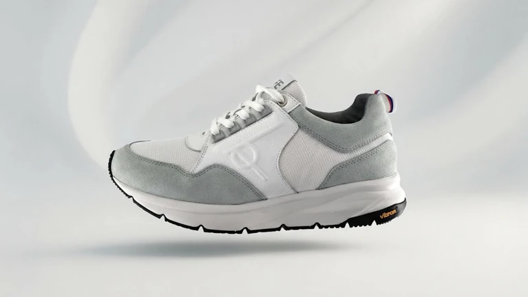 LIFE Pure Schuh.jpg