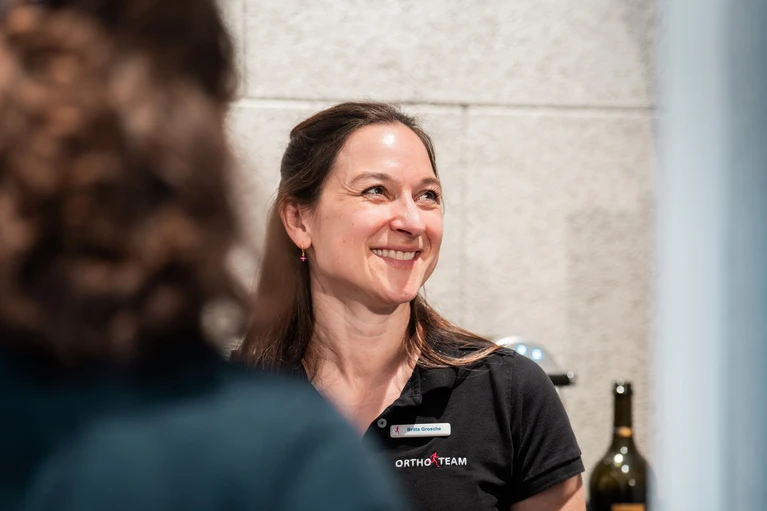 ORTHO-TEAM Zürich Forchstrasse (82)-min.jpg