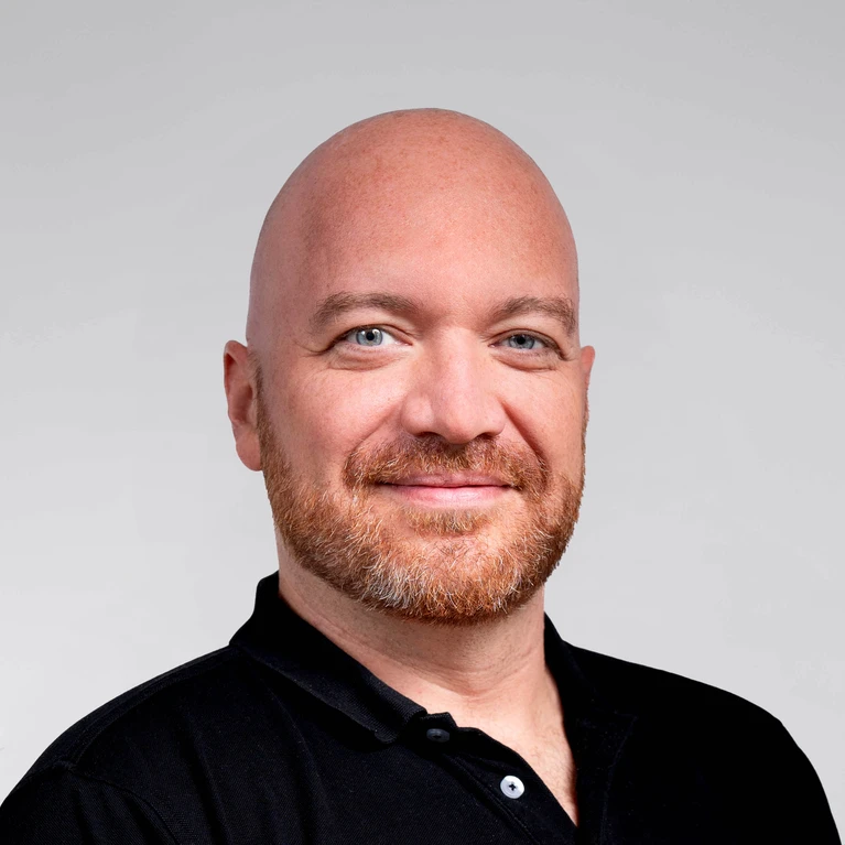Peter Bartos_Bern.jpg