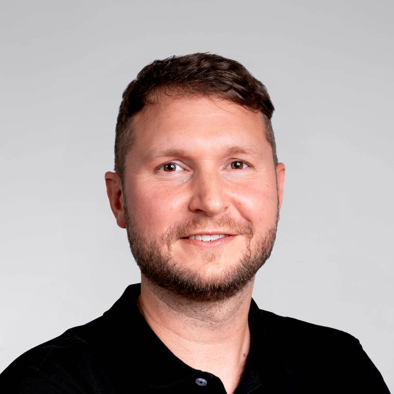 Raphael Pfister_Bern.jpg